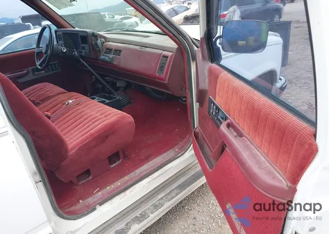 1990 Chevrolet Gmt-400 K1500 from USA, damaged, VIN 2GCEK19K0L1116852